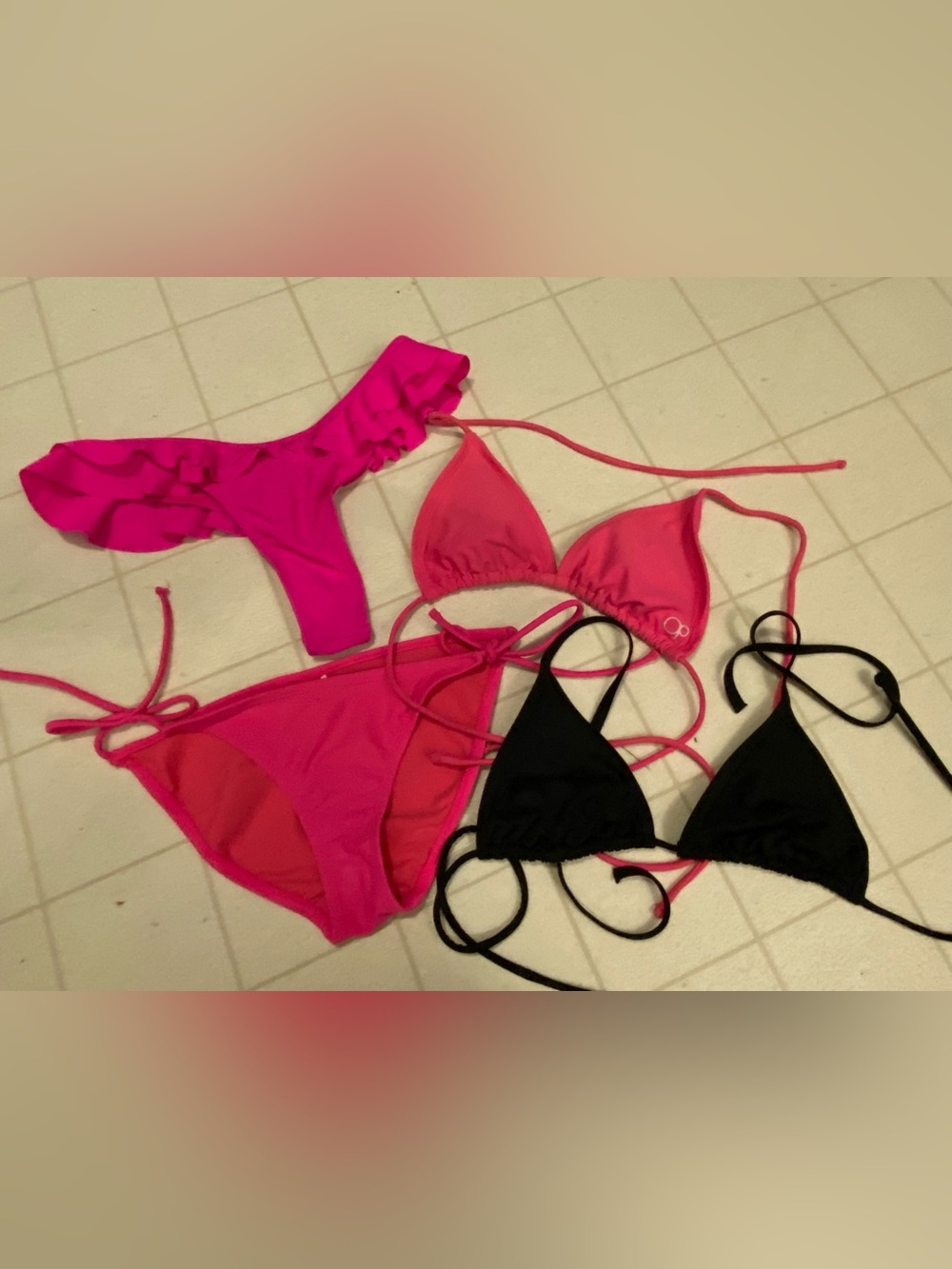 Bikini lot size small